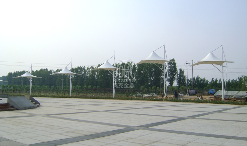 濟(jì)源生態(tài)園文化廣場(chǎng)景觀膜