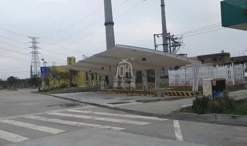 PVC類(lèi)膜材與PTFE類(lèi)膜材的詳細(xì)對(duì)比